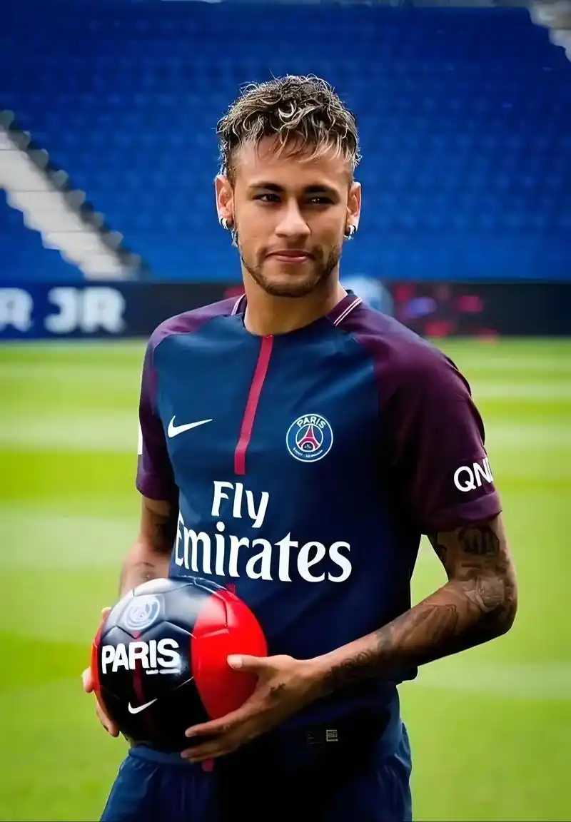 一场备受瞩 一场备受瞩